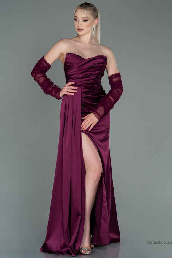 Evening Wear - Bridesmaid Dresses - Cocktail Dresses - Poised Fashion Evening Wear - Bridesmaid Dresses - Cocktail Dresses - Poised Fashion