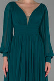 20204 Emerald Green Flowy Chiffon Slit Dress