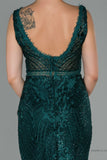29911 Emerald Green Embroidered Lace Mermaid Dress
