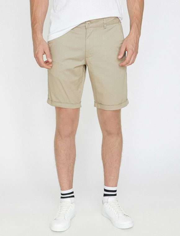 9820 Beige Pocket Detailed Short