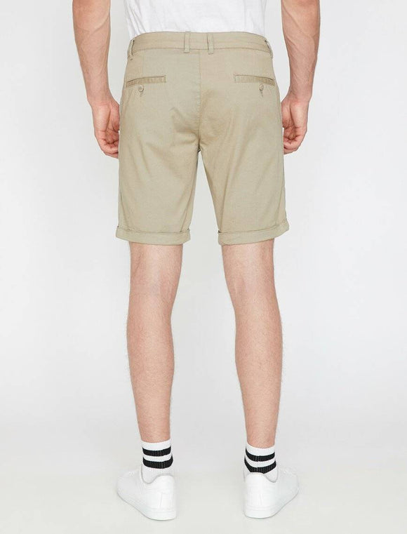 9820 Beige Pocket Detailed Short