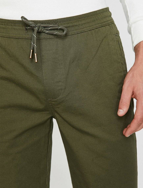 9822 Khaki Tie Waist Short