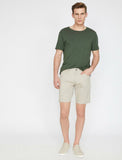 9825 Beige Pocket Detailed Short