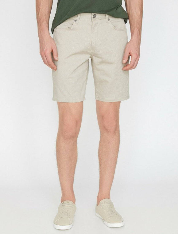 9825 Beige Pocket Detailed Short