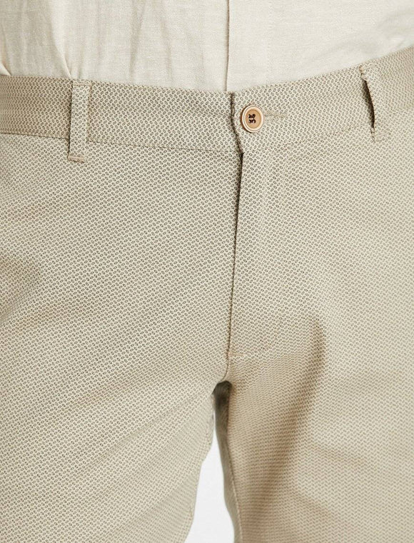9833 Beige Pocket Detailed Short