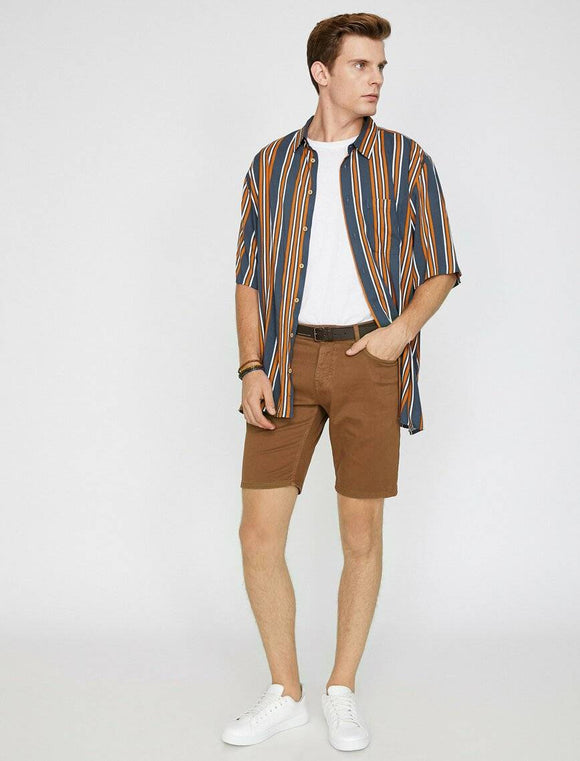 9834 Beige Pocket Detailed Short