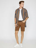 9834 Beige Pocket Detailed Short
