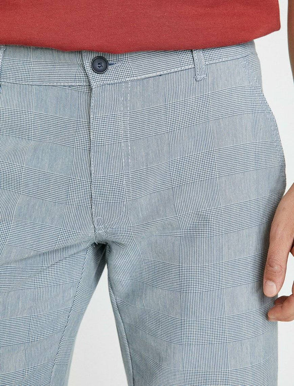 9855 Blue Pocket Detailed Short