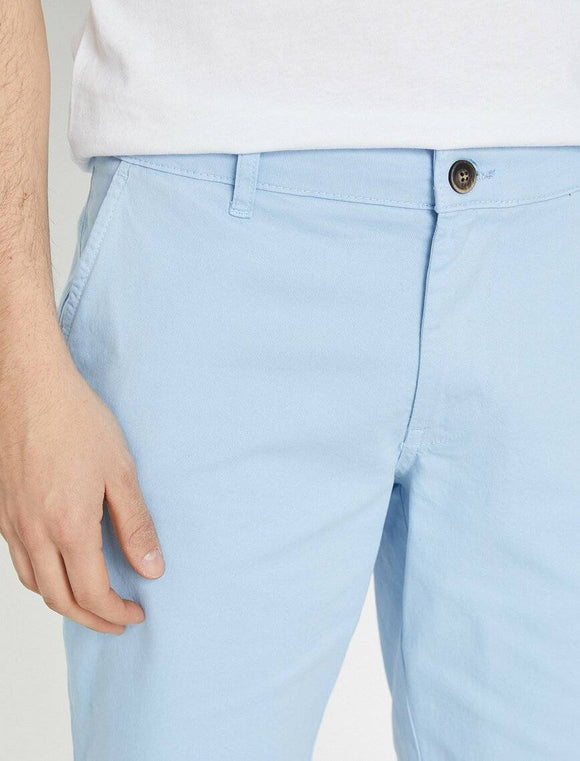 9880 Blue Pocket Detailed Short