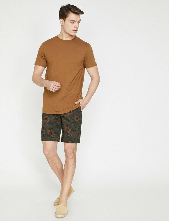 9881 Khaki Pocket Detailed Short