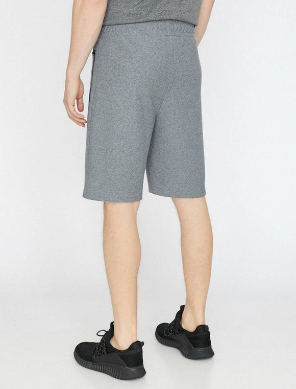 9886 Grey Pocket Detailed Short