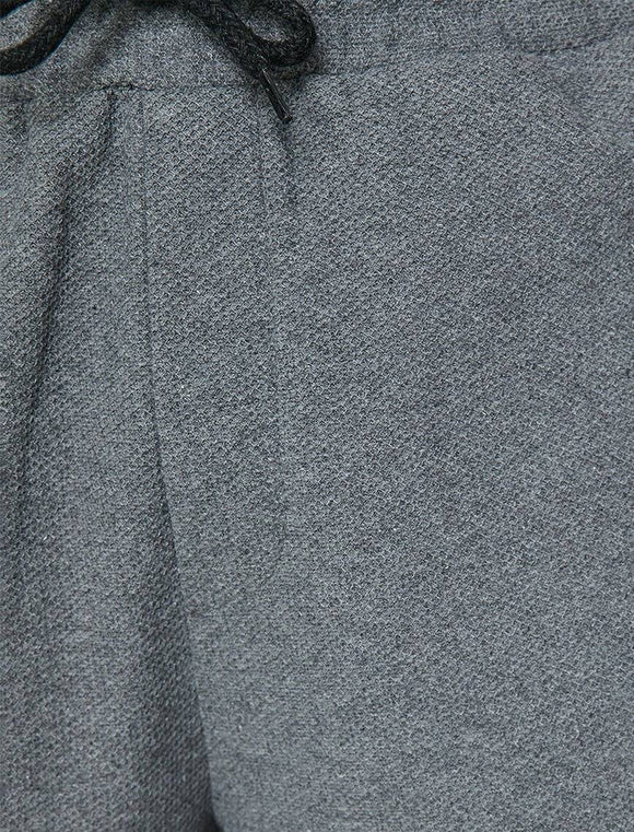 9886 Grey Pocket Detailed Short