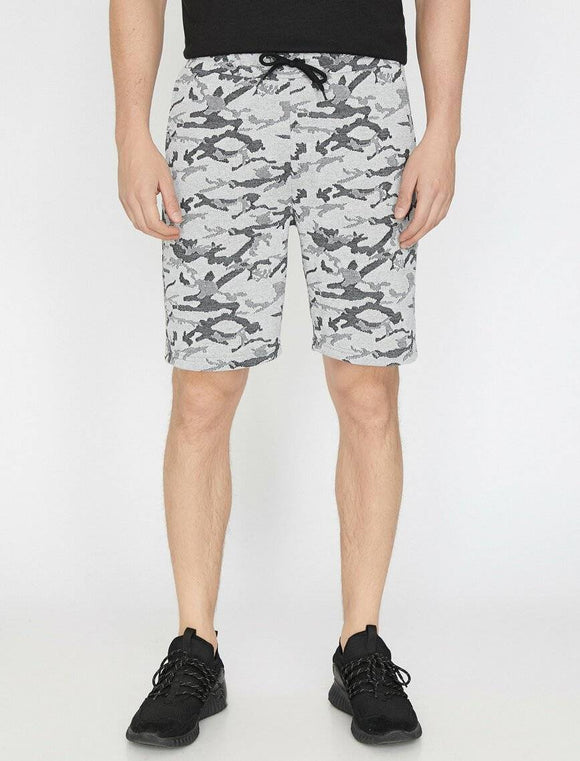 9901 Grey Pocket Detailed Short