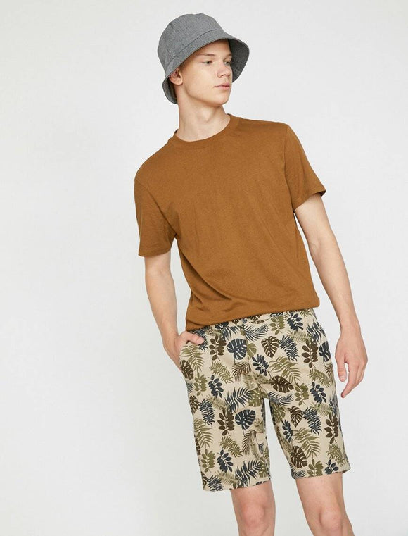 9907 Beige Patterned Short