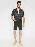 9909 Dark Green Pocket Detailed Short