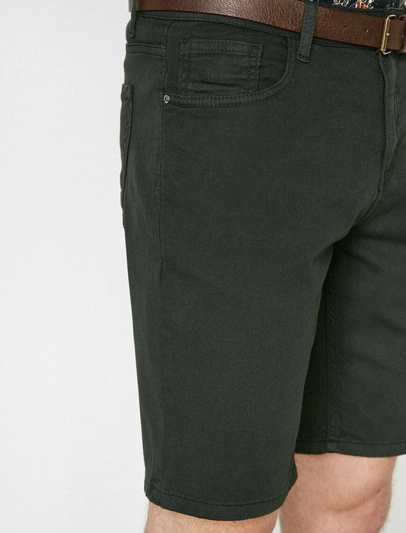 9909 Dark Green Pocket Detailed Short