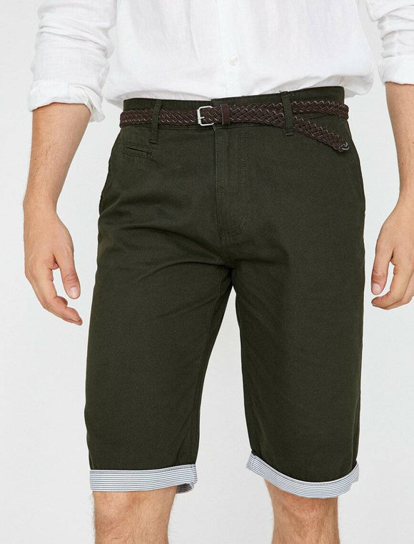 9917 Dark Green Pocket Detailed Short