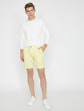 9922 Yellow Pocket Detailed Short