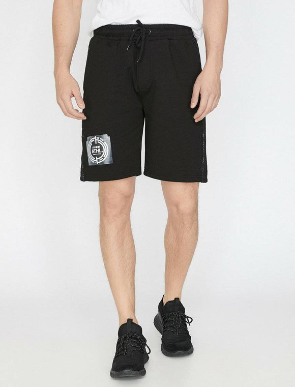 9939 Black Tie Waist Short