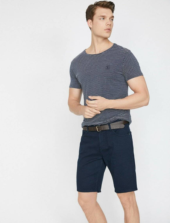 9945 Navy Pocket Detailed Short