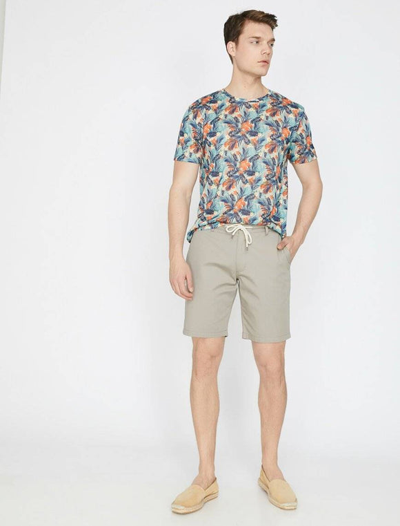 9948 Beige Pocket Detailed Short