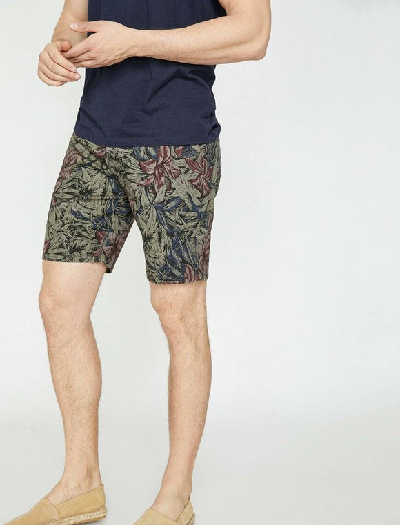 9957 Khaki Pocket Detailed Short