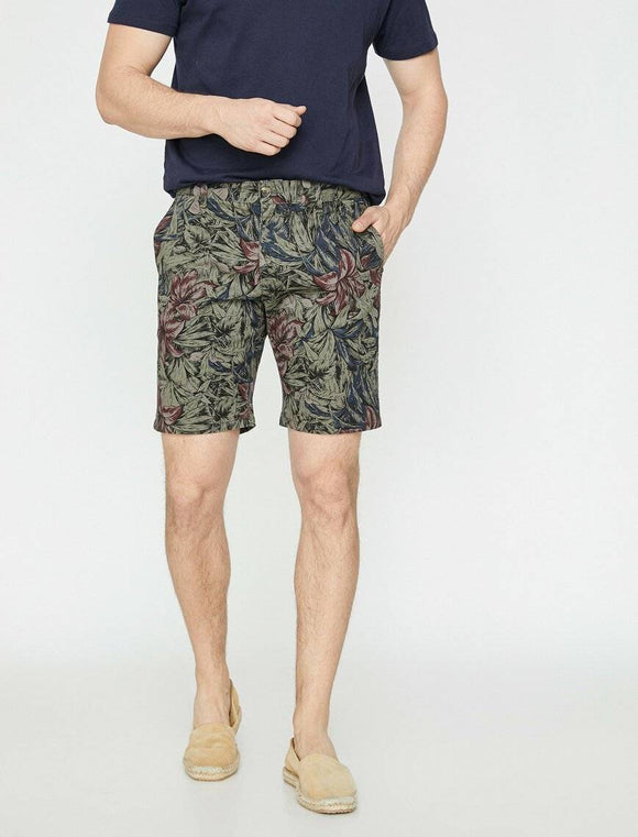 9957 Khaki Pocket Detailed Short
