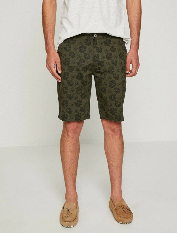 9986 Khaki Pocket Detailed Short