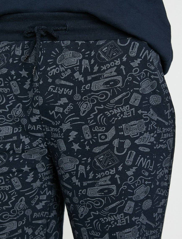 9990 Navy Pocket Detailed Short