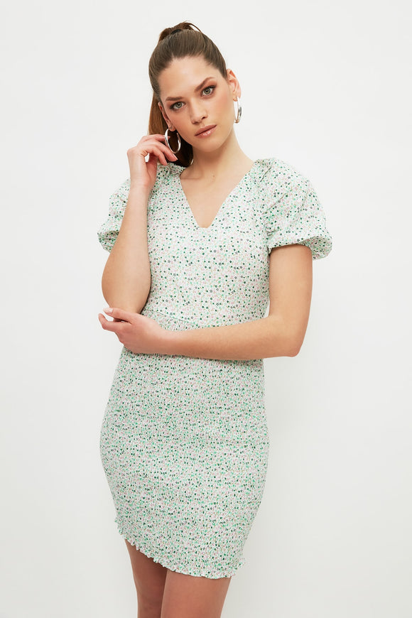 20524b Mint Green Puff Sleeve Elasticated Dress