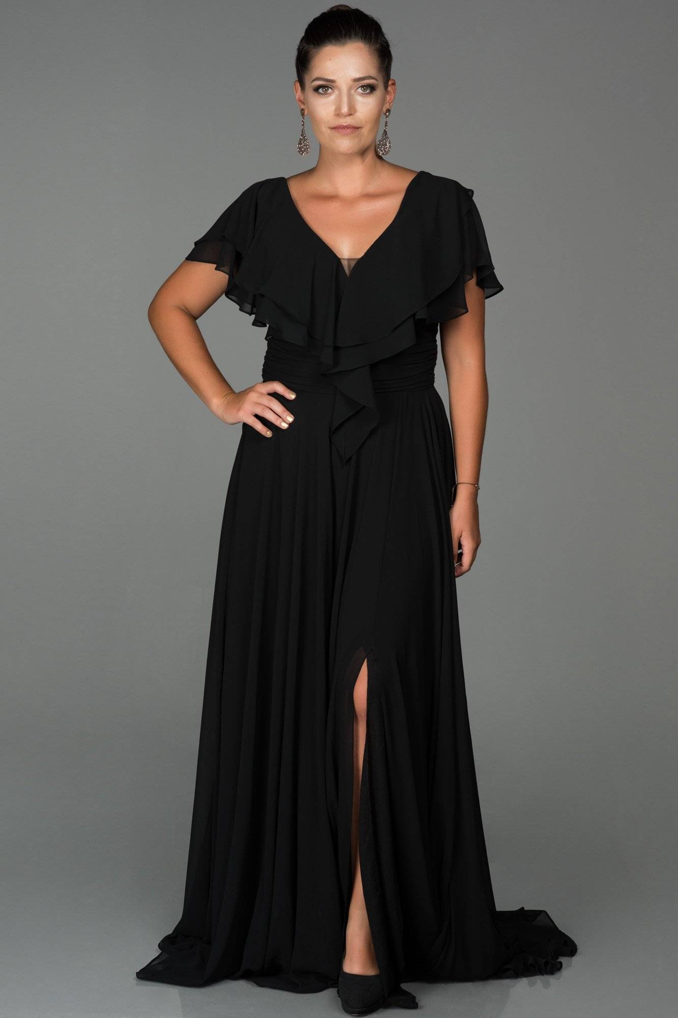 340b Black Slit Plus Size Evening Dress - Poised Fashion | Women | AMP 340b Black Slit Plus Size Evening Dress - Poised Fashion | Women | AMP