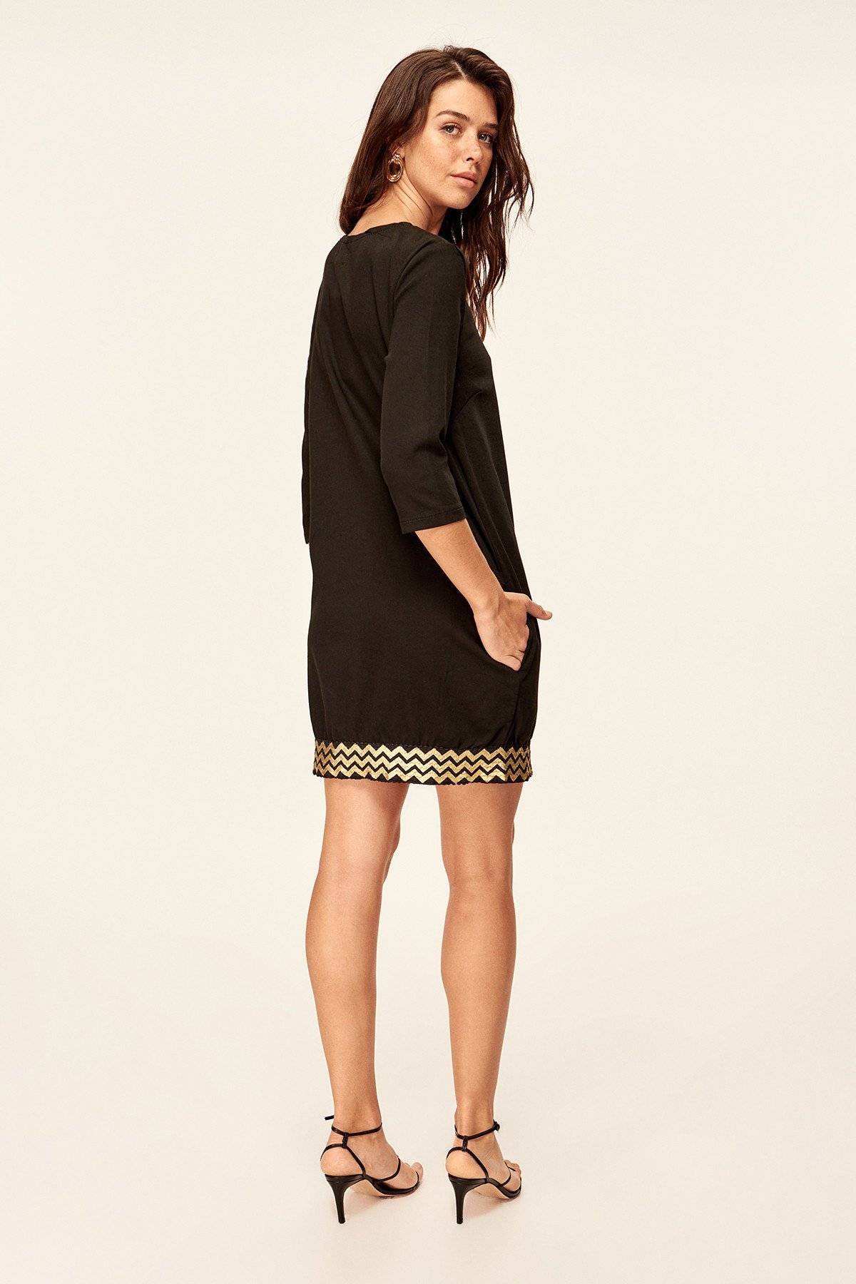 476471b Black Gold Hem Shift Dress - Poised Fashion | Women 476471b Black Gold Hem Shift Dress - Poised Fashion | Women
