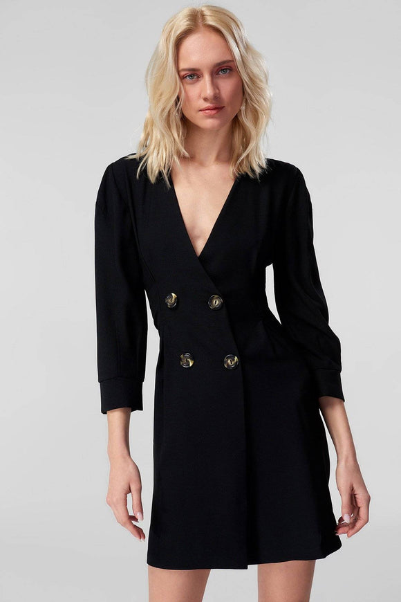 4510763b Black Low Front Jacket Dress
