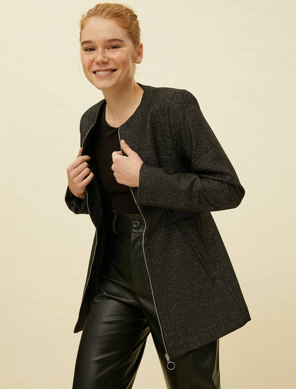18647 Front Zip Short Coat - Black