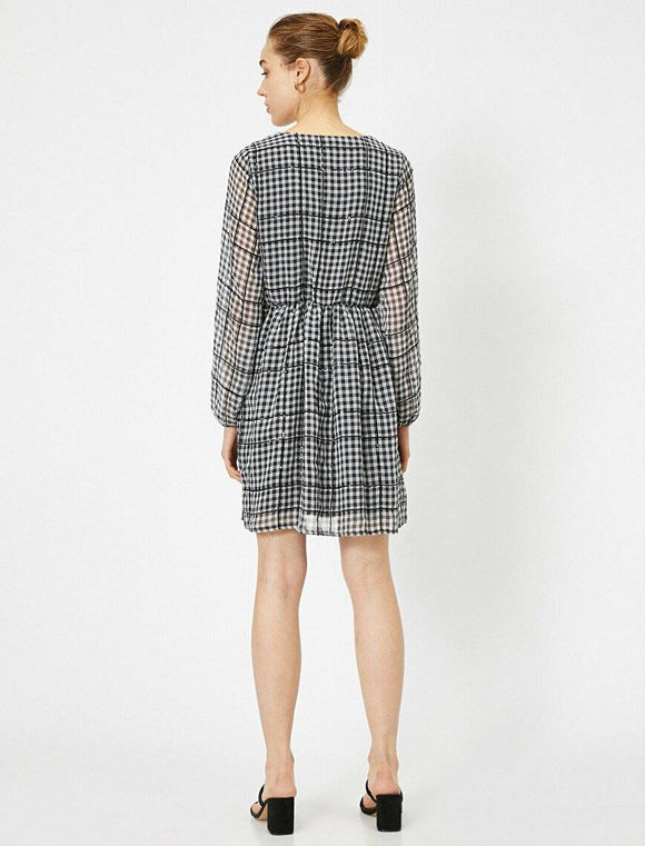 20020 Sheer Sleeve Check Dress - Black